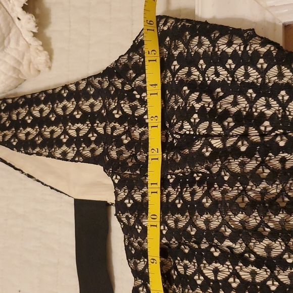 NWOT XXI black lace over cream shell, cut out dress size Large - Picture 8 of 10